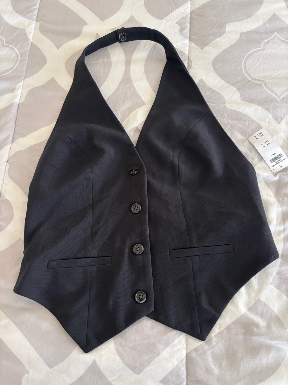 NWT Abercrombie & fitch Black Halter Vest top with low back Small- Women